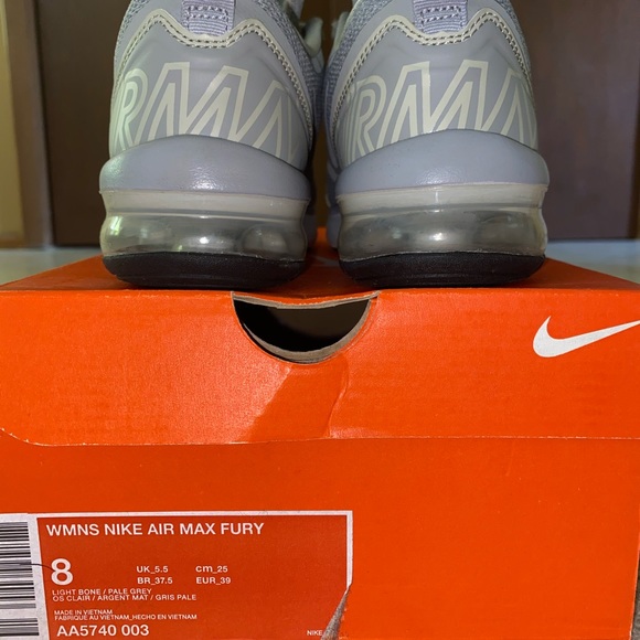 Women’s Nike Air Max Fury - Picture 2 of 8